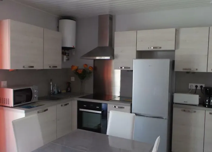 Apartment Maison En Bord De